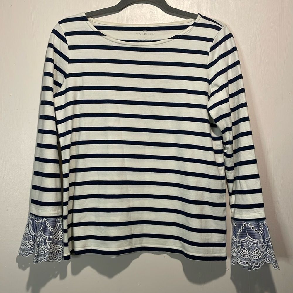 Talbots- 100% Cotton Floral Embroidered Eyelet Trumpet Sleeve Top- Size Small
